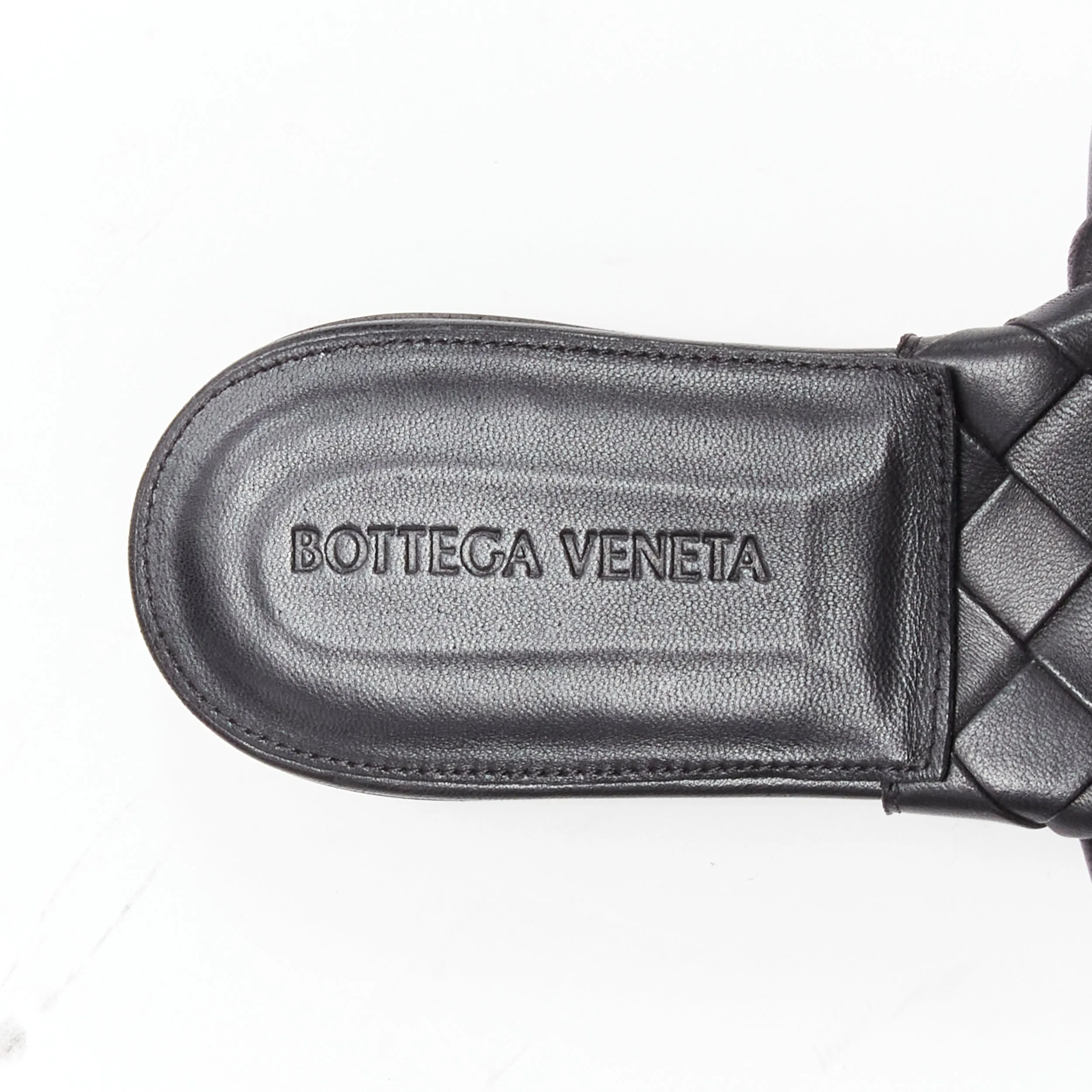 BOTTEGA VENETA Lido black intrecciato maxi woven leather flat sandals EU37