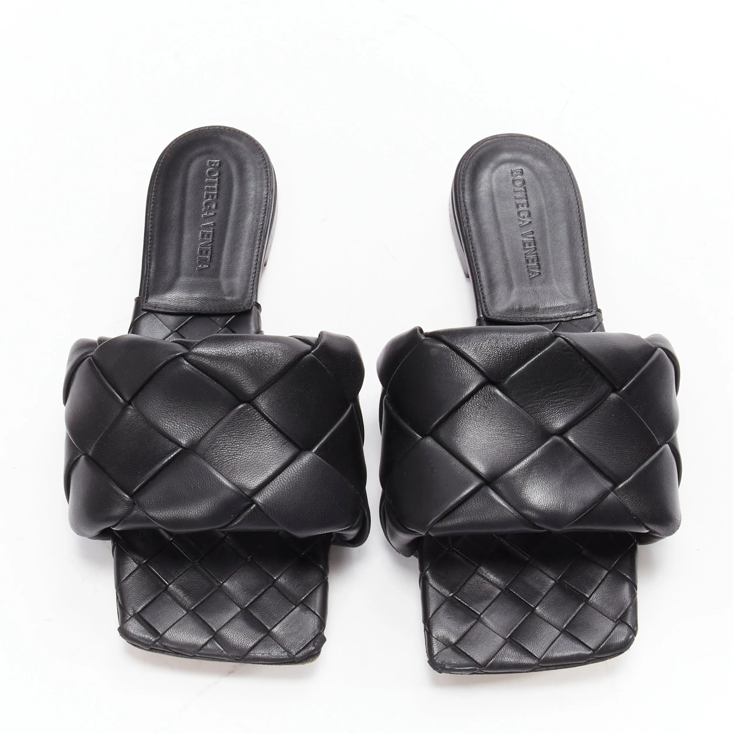 BOTTEGA VENETA Lido black intrecciato maxi woven leather flat sandals EU37