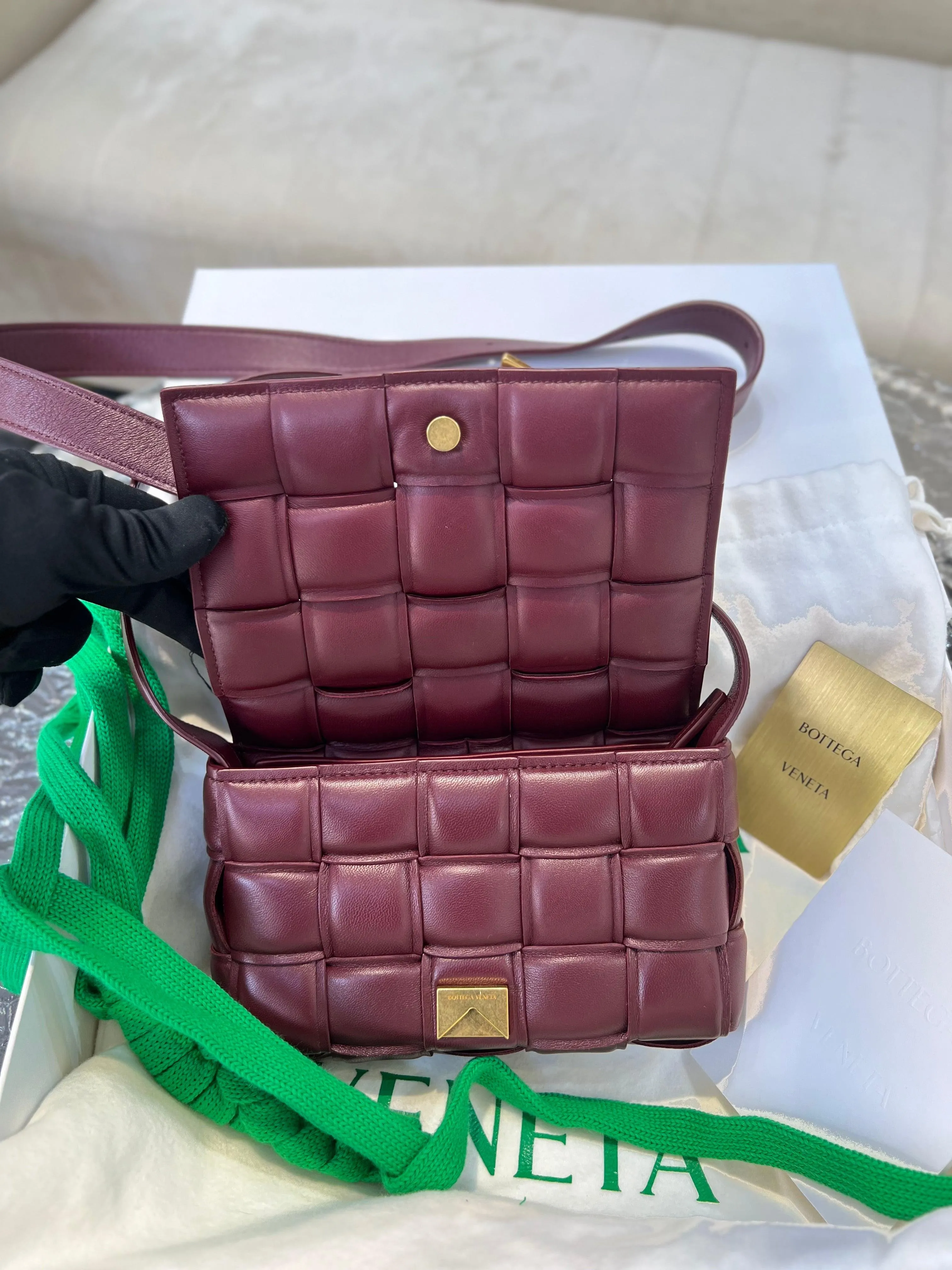 BOTTEGA VENETA Small Burgundy Padded Cassette Crossbody Bag For Lady