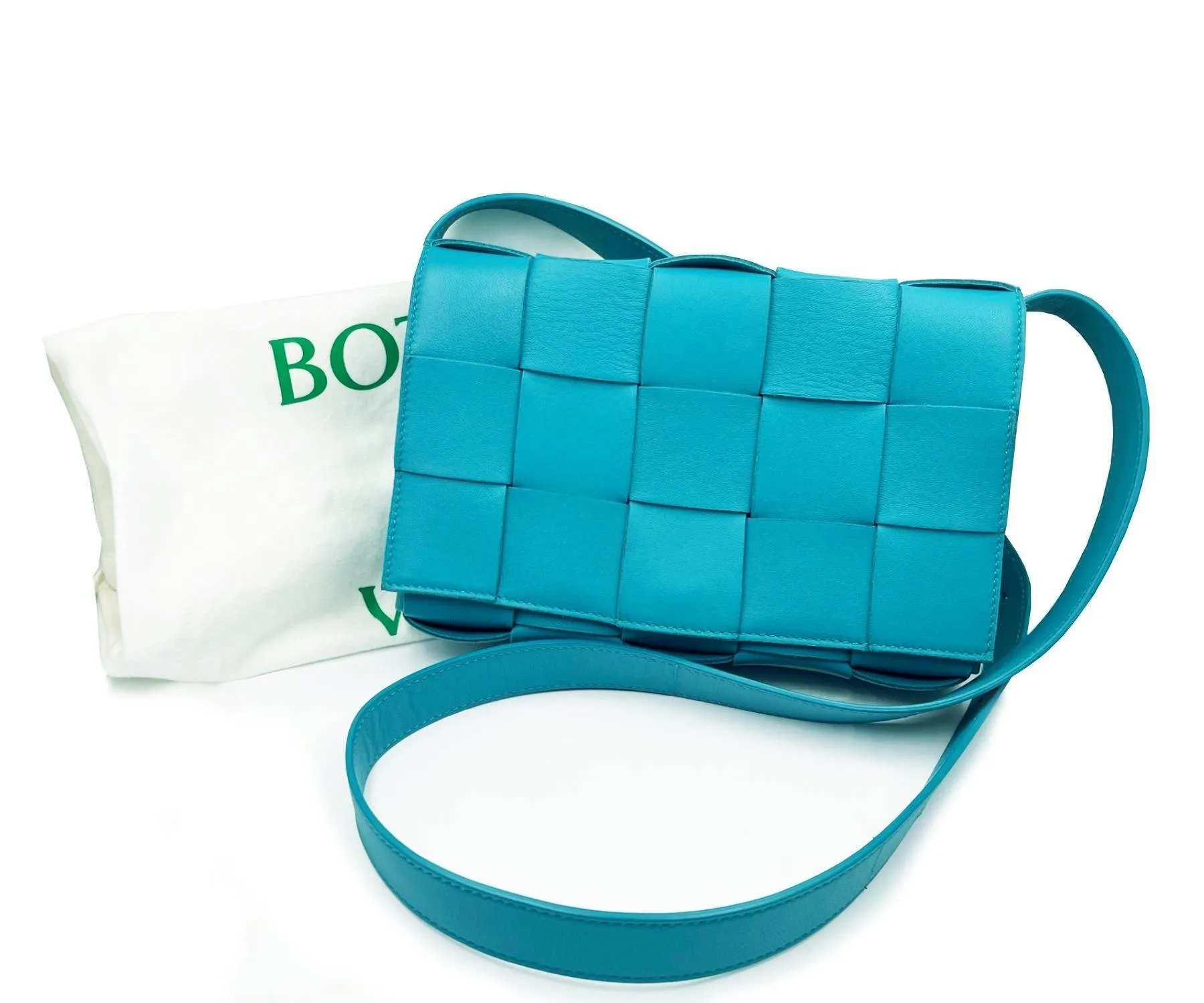 BOTTEGA VENETA Turquoise Cassette Leather Crossbody Bag