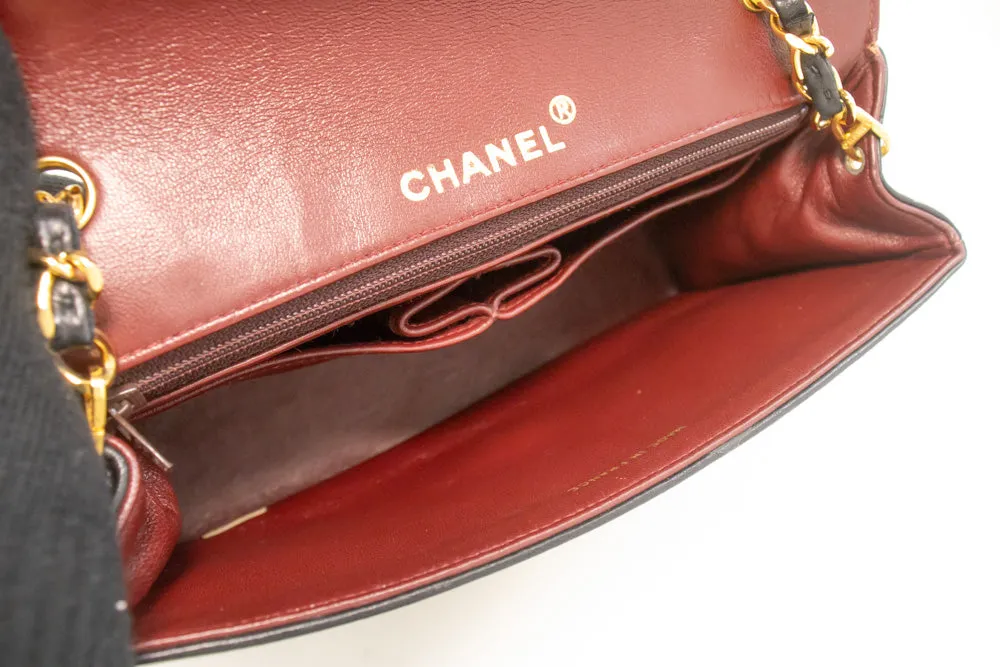 CHANEL Small Single Flap Chain Shoulder Bag Black Quilted Lambskin n03