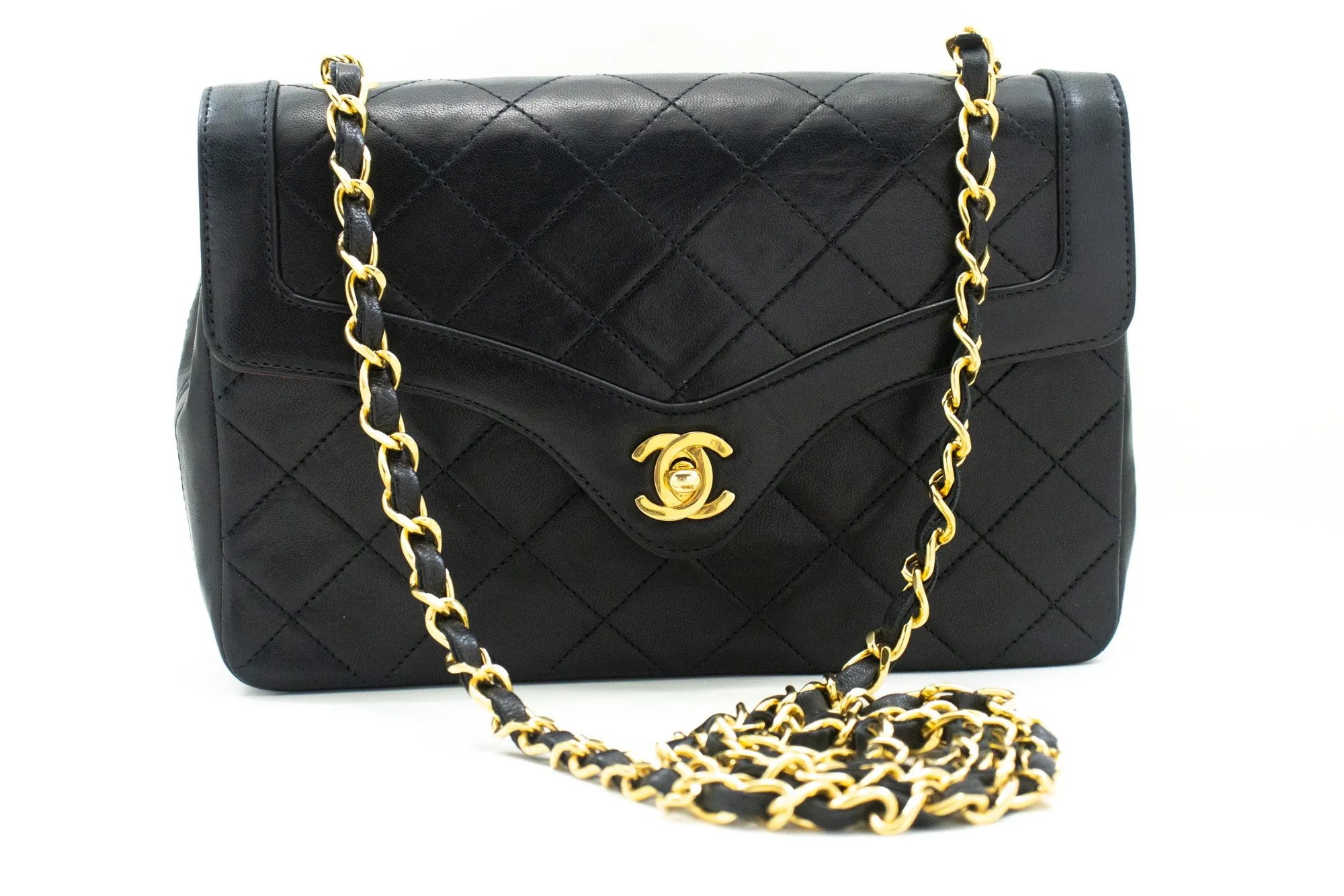 CHANEL Small Single Flap Chain Shoulder Bag Black Quilted Lambskin n03