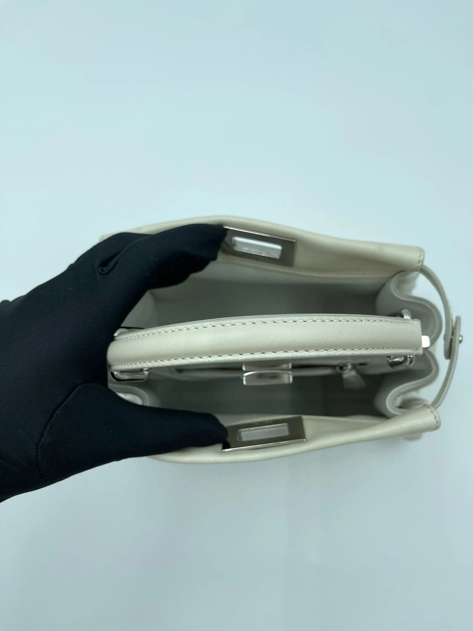 Fendi peekaboo xs mini