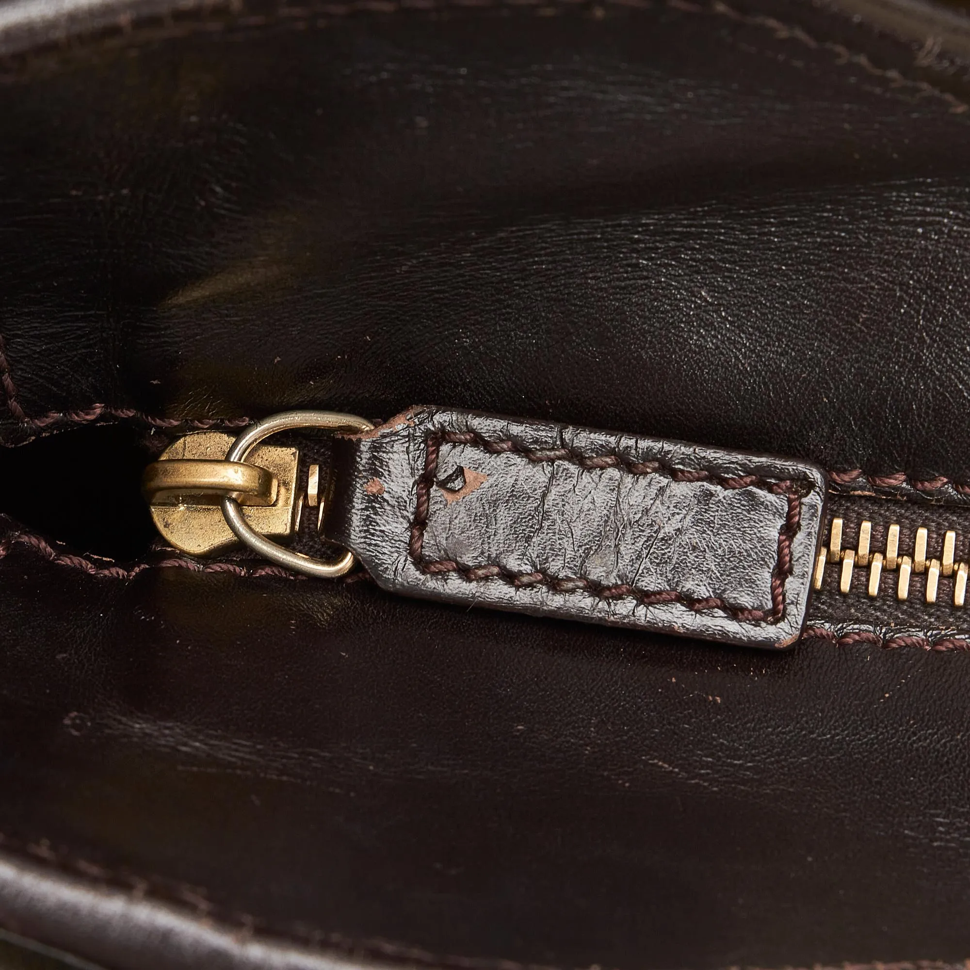 Fendi Zucca Tote (SHG-oPw2pD)