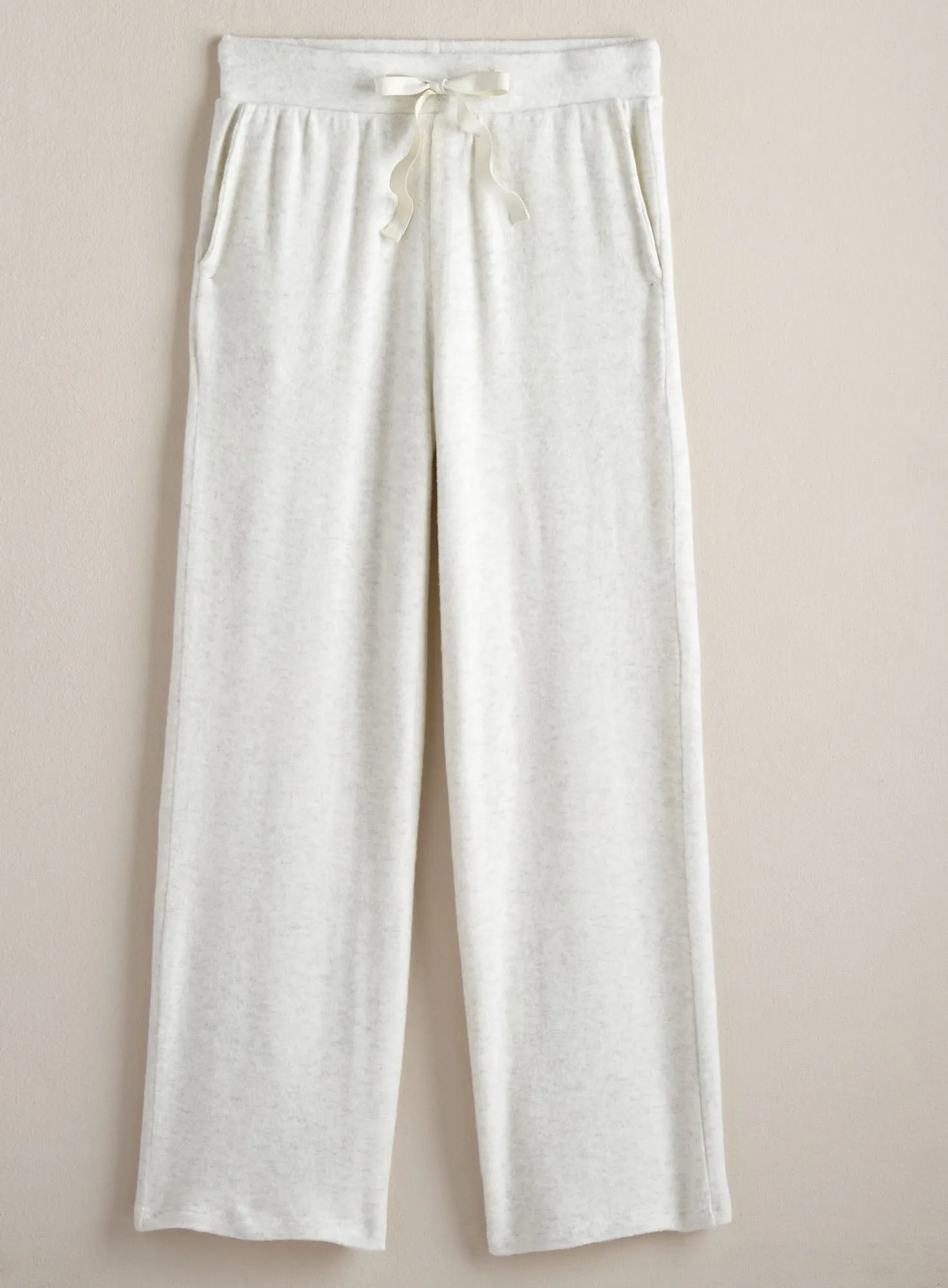 Floating on Air Wide-Leg Pants