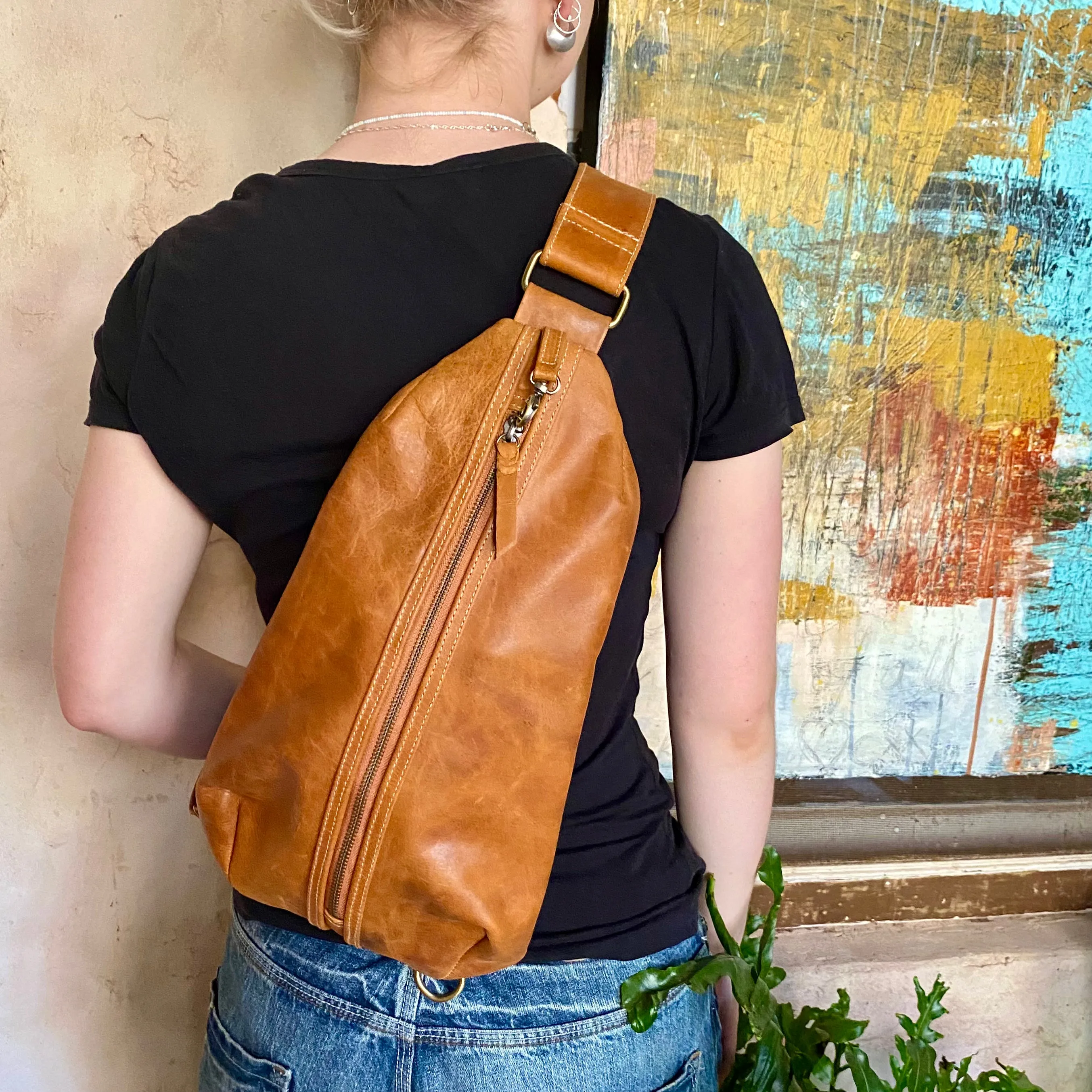 Jason Leather Sling Chest Bag