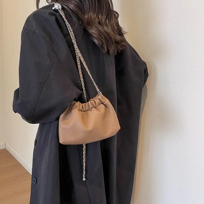 Minimalist Chain Strap Crossbody Pouch Bag, Cute Mini Leather Purse, Small Canvas Bag for Women, Drawstring Bag, Vegan Leather Bag