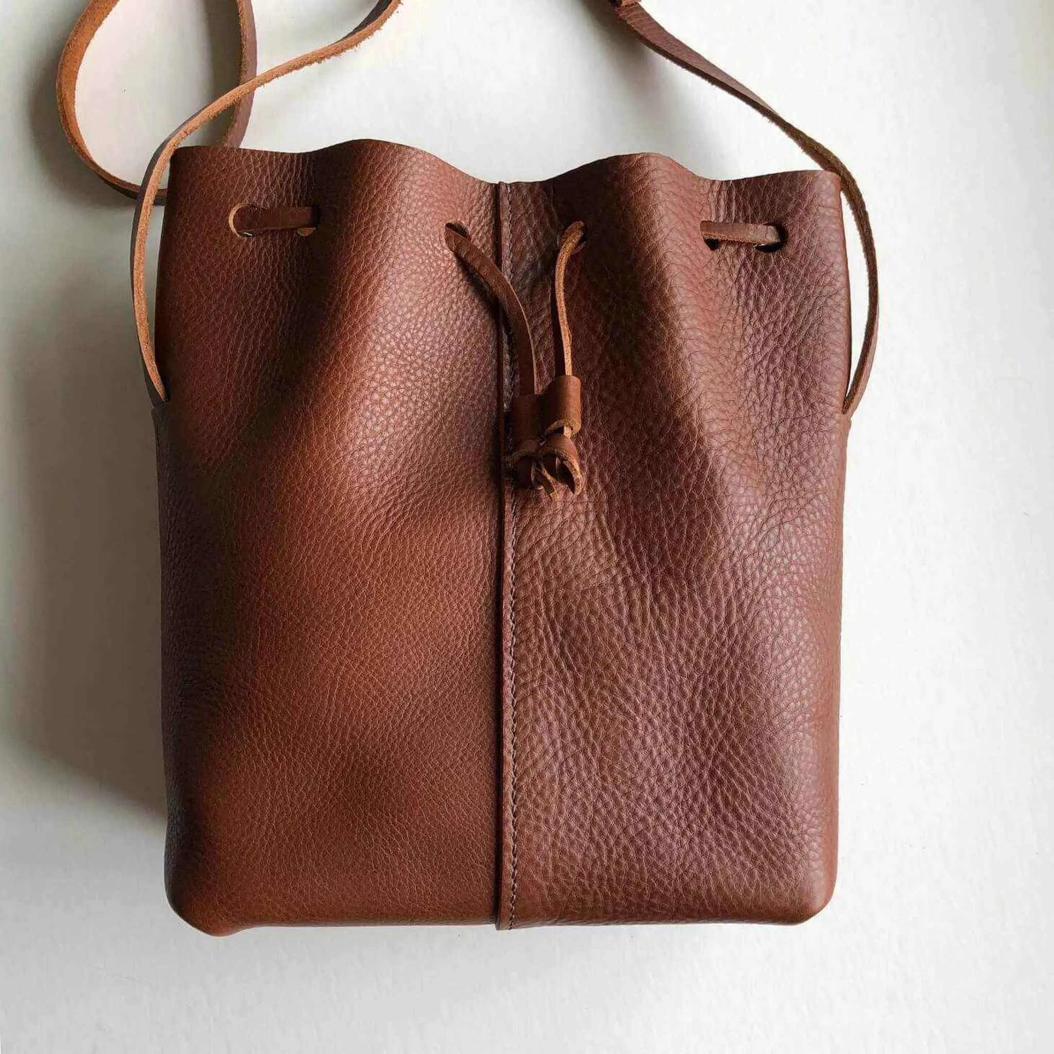 Nomad Midi Black Leather Bucket Bag