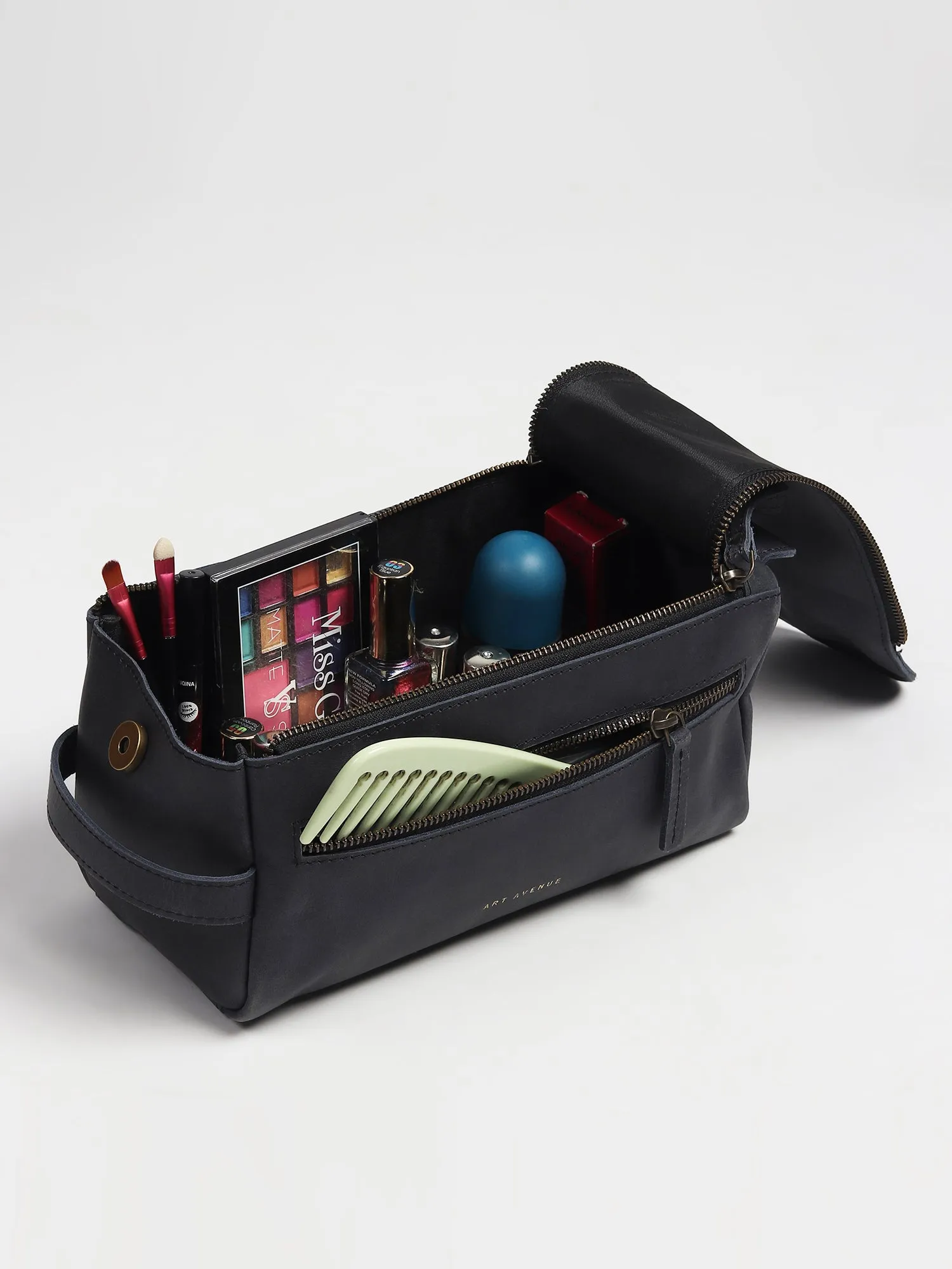 ROSARY- LEATHER BOX