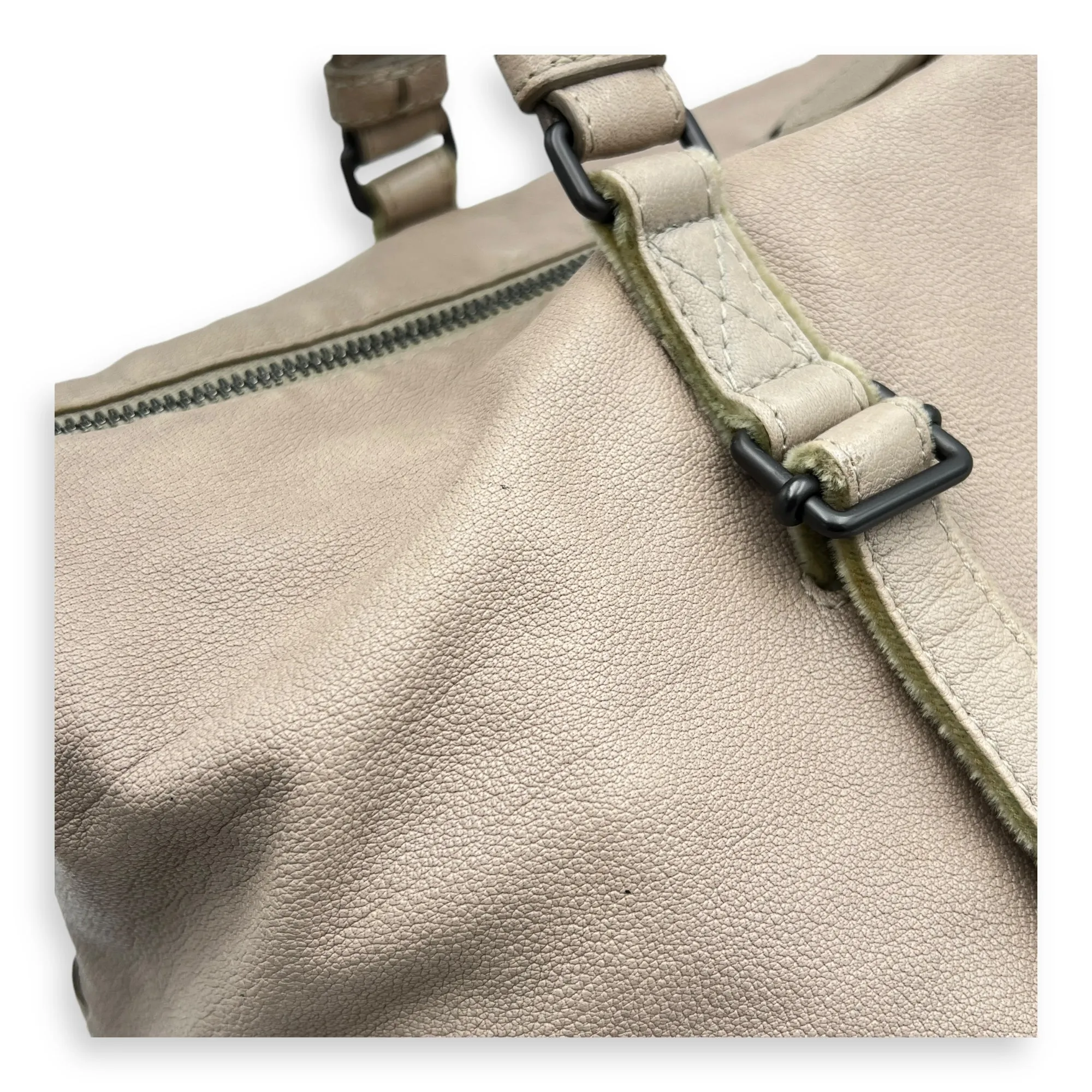 Shoulder Bag Shoulder bag in Calfskin, Gunmetal Hardware
